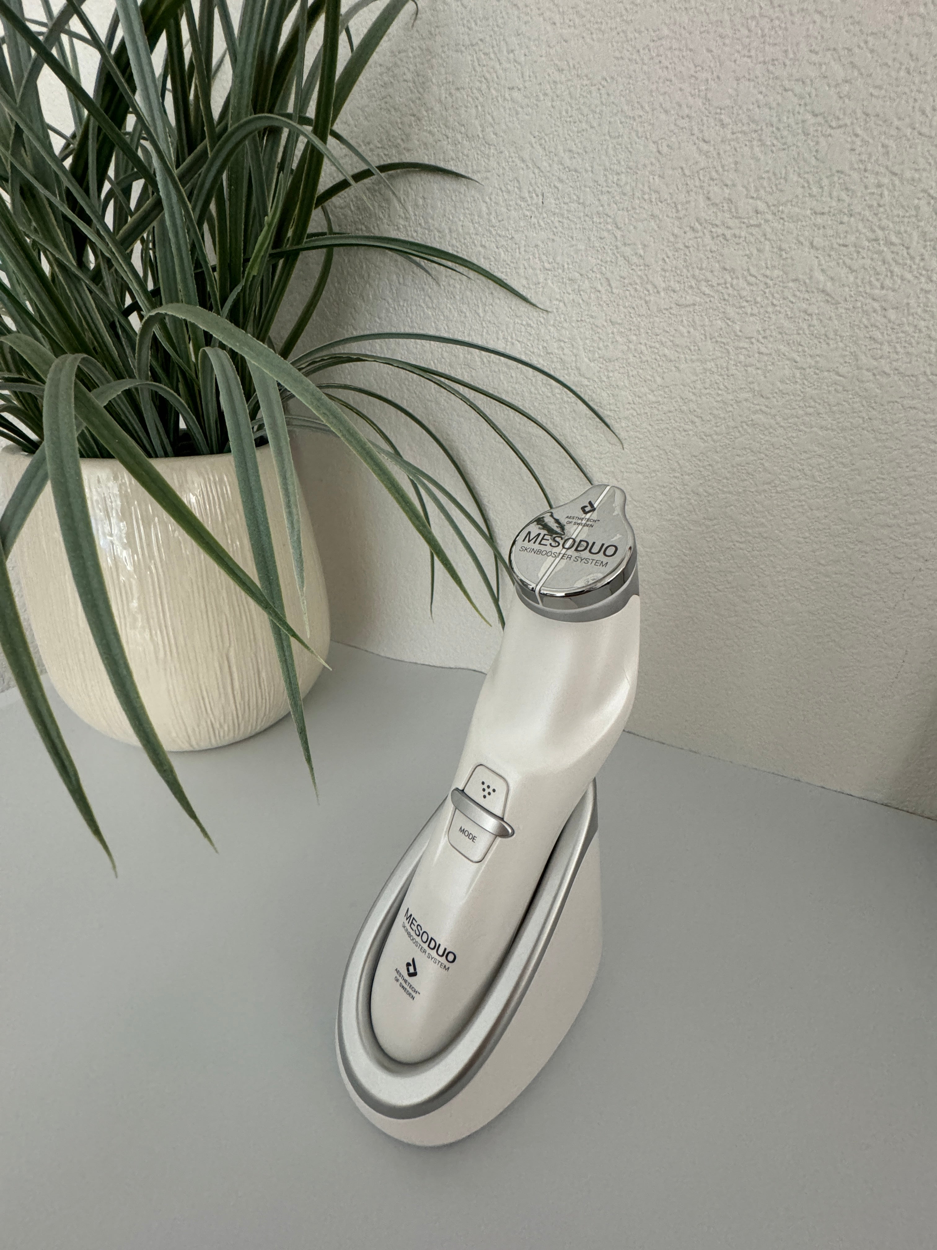 MESODUO portable 2-phase electroporation device